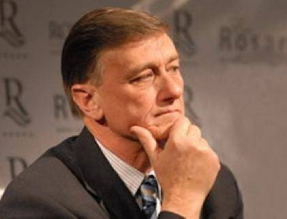 Binner se quej� por las viviendas que la Naci�n deja inconclusas
