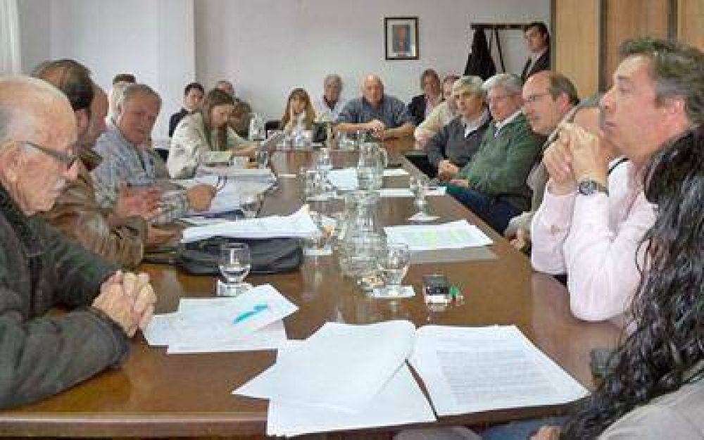 Diputados se reunieron con propietarios de campos a expropiar por las represas