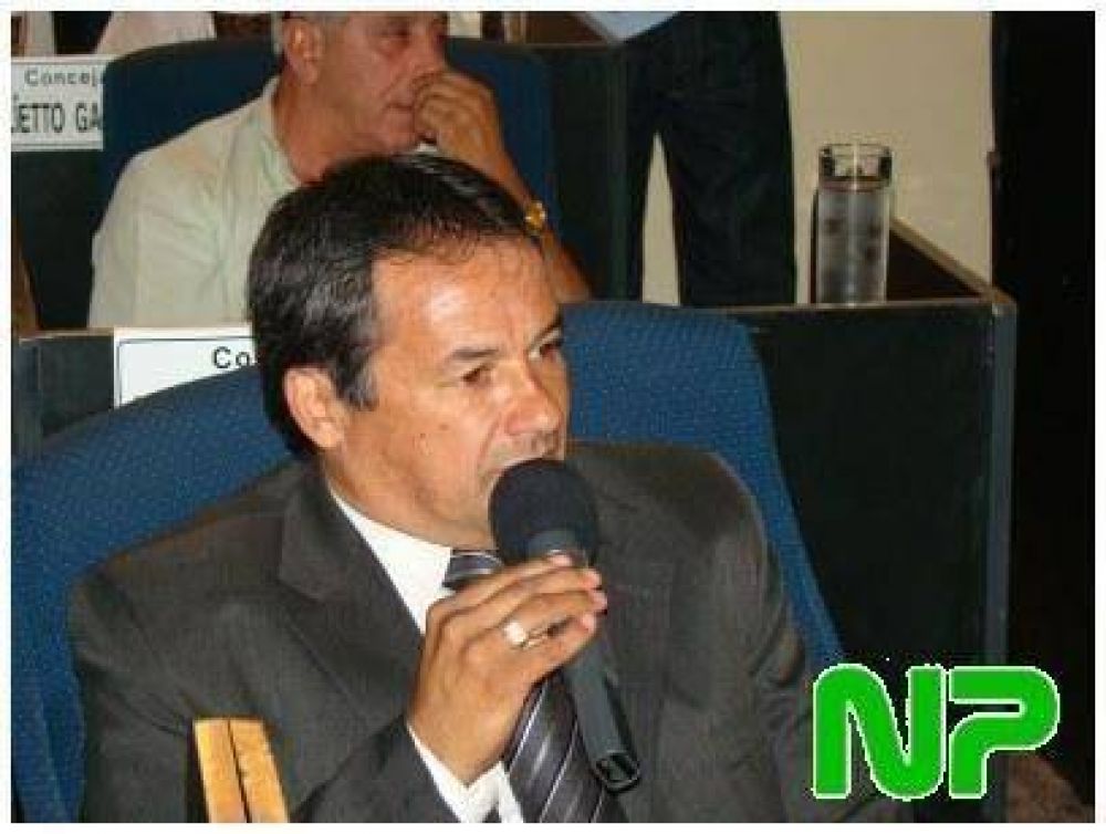 Pol�tica: CLAUDIO PEREZ: HAY DIRIGENTES EN JOSE C. PAZ QUE TIENE UN MODELO VIEJO