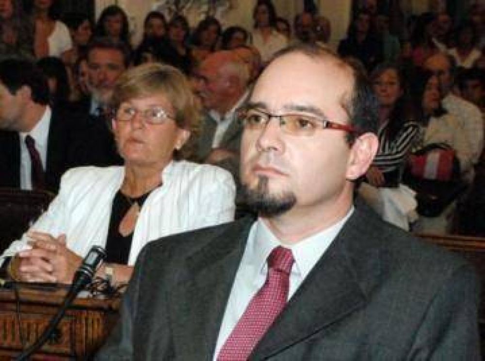 Suba de tasas: El responsable del CRESTA ante concejales