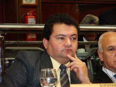 La Justicia pedir� el desafuero del diputado Jorge Agapito Gil 	
