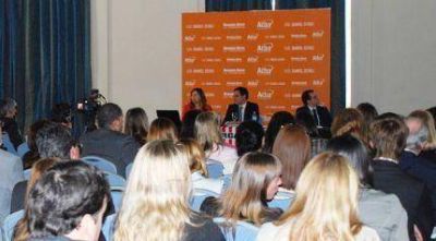 Di Bella inaugur� Jornadas sobre Convenio Multilateral en Mar del Plata