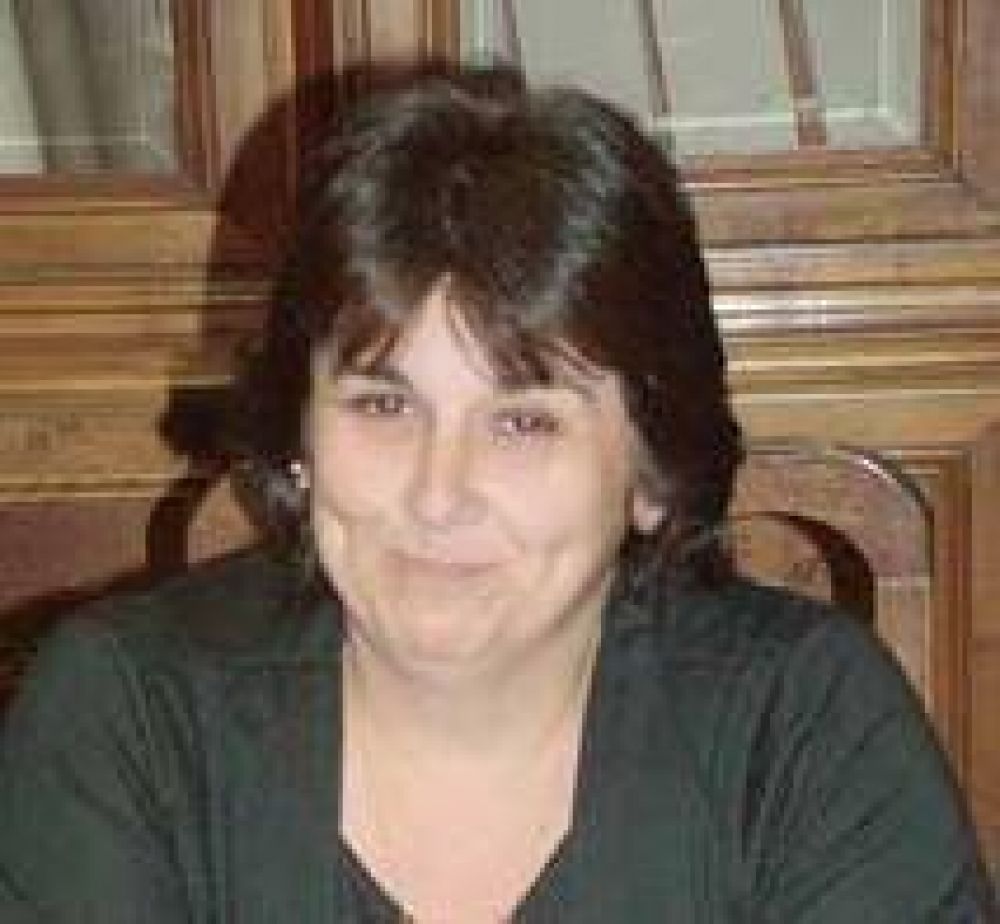 Adriana Pugliesso fue ratificada en la Presidencia del Foro de Seguridad 