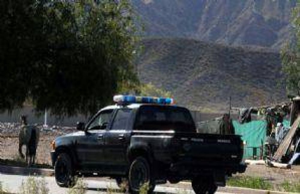Jaque refuerza la vigilancia por temor a la ocupaci�n de tierras