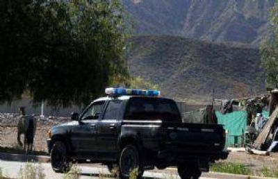 Jaque refuerza la vigilancia por temor a la ocupaci�n de tierras