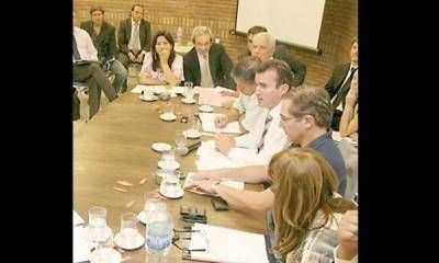 Radicales y dem�cratas critican la subejecuci�n de fondos para obras