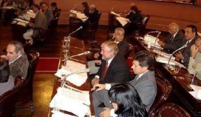 El Presupuesto 2011 podr�a correr la suerte del Desendeudamiento