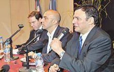 Para Bulat, el principal desaf�o de la econom�a en 2011 es la inflaci�n 
