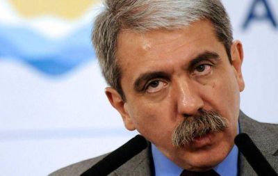 El jefe de Gabinete de Naci�n repudi� accionar policial contra estudiantes 
