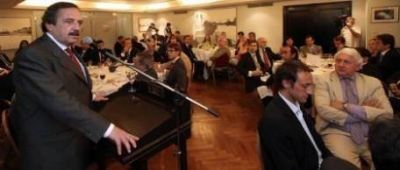 Alfons�n, contra el fantasma de la hiperinflaci�n: "Ya nos pas�, no nos va a volver a pasar"