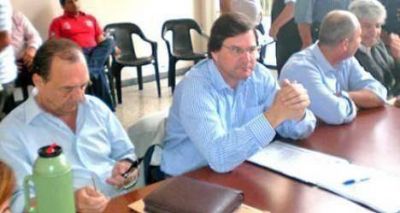 Senadores del PJ alertan por una posible maniobra contra la boleta �nica