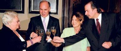 La Corte cierra el a�o sin fallos clave para no complicar al Gobierno