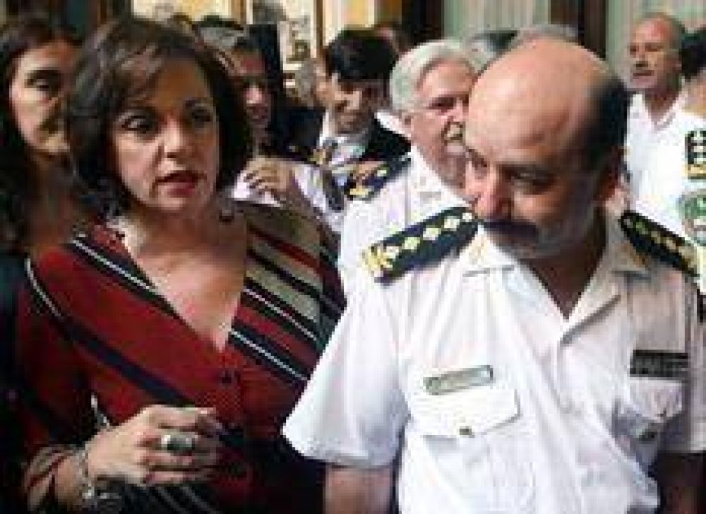 Con la nueva c�pula de la Federal en funciones