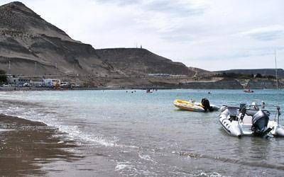 M�s de 30 buzos participan de la limpieza del fondo marino