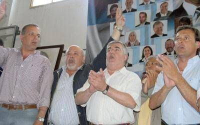 Das Neves cerr� el congreso de respaldo a Mart�n Buzzi
