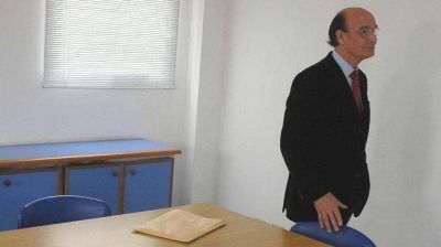 Mutismo en la Provincia por el caso Carlos Laje