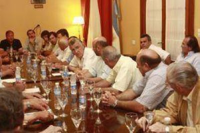 El agua de Ullum y Caracoles se usar� exclusivamente para riego