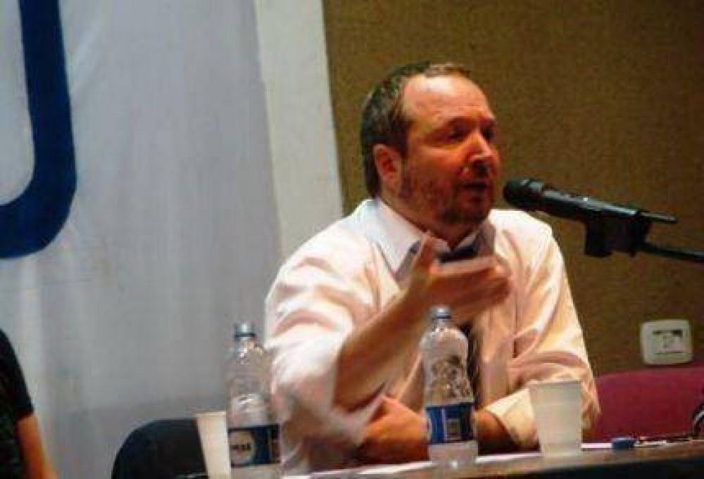 Sabatella: �Autonom�a no quiere decir neutralidad ni equidistancia�