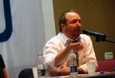 Sabatella: �Autonom�a no quiere decir neutralidad ni equidistancia�