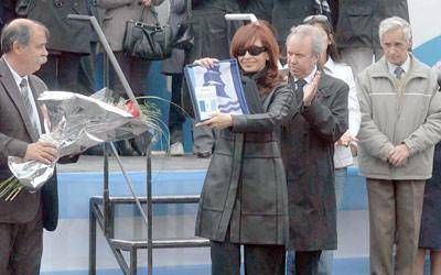 Cristina encabez� acto de homenaje en R�o Gallegos
