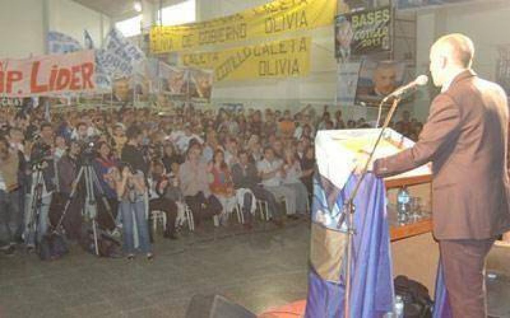 Lo que dej� el discurso que Fernando Cotillo