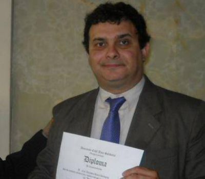 EXCLUSIVO DE LANOTICIAWEB Battaglia fue designado rector de la Universidad Nacional de Jos� C. Paz