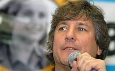 Boudou lanza su candidatura con fuerte respaldo sindical