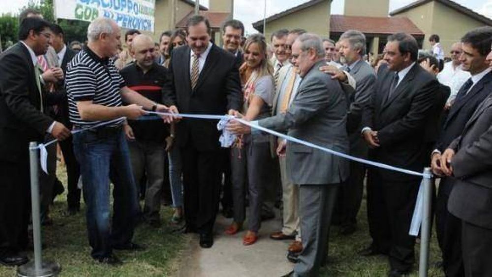 �En 8 a�os de gesti�n vamos a terminar 25 mil viviendas�