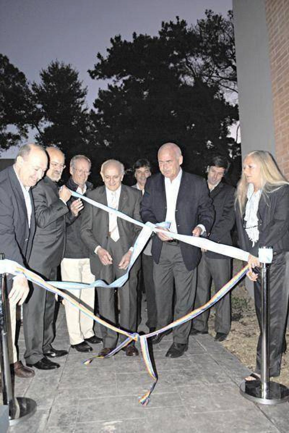 Meyer inaugur� ampliaciones del complejo tur�stico de RCT