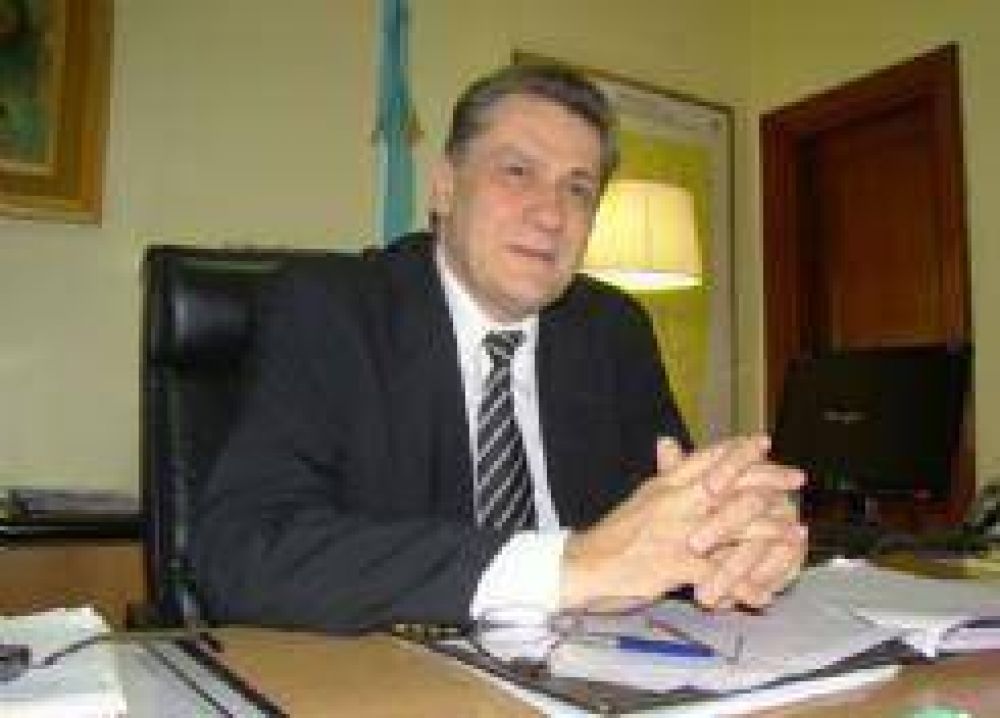 �A m�s tardar en febrero se iniciar� red de gas en Capital�