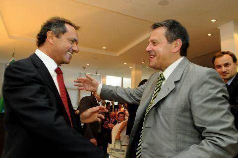 Scioli destac� la tarea de la defensor�a del pueblo como �multiplicadora de la voz ciudadana� 
