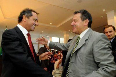 Scioli destac� la tarea de la defensor�a del pueblo como �multiplicadora de la voz ciudadana� 