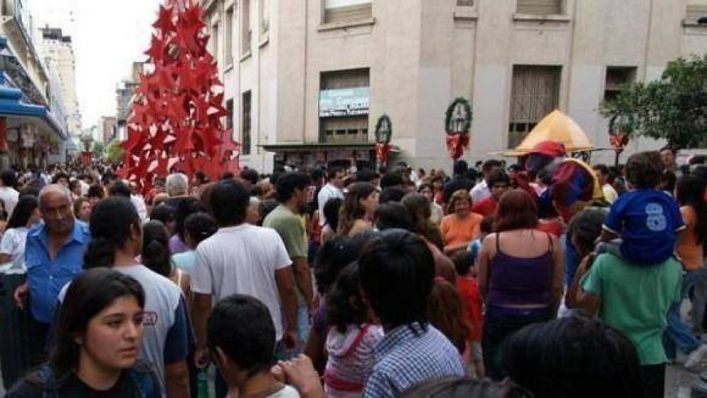 El centro fue un caos por la fiebre navide�a y los cortes