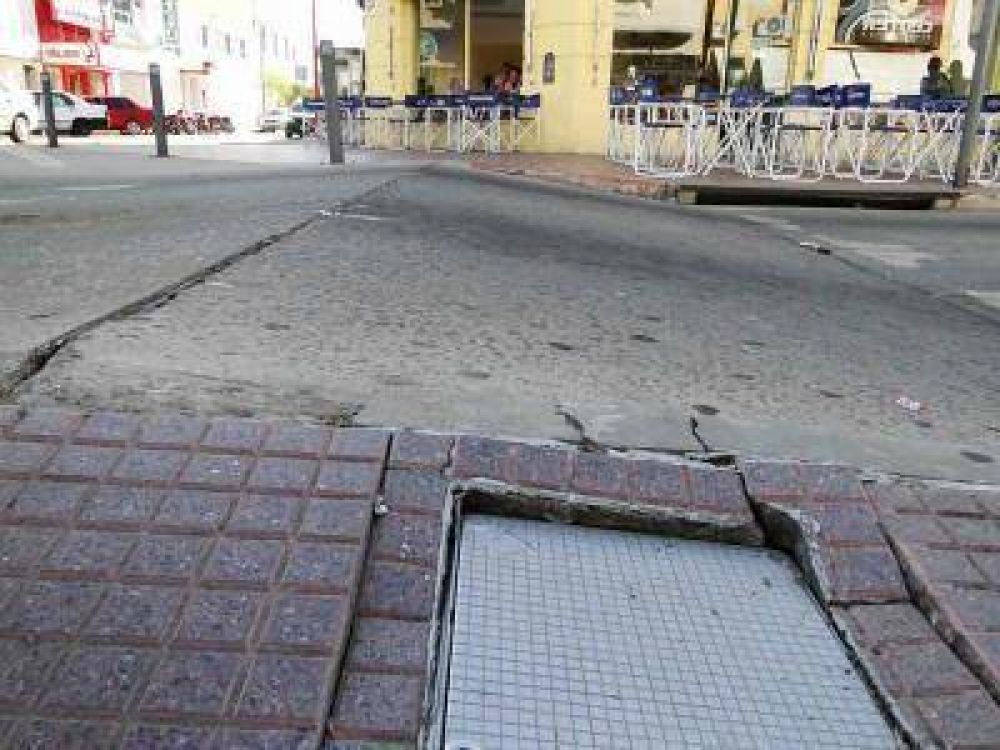 Explot� el asfalto de S�enz Pe�a