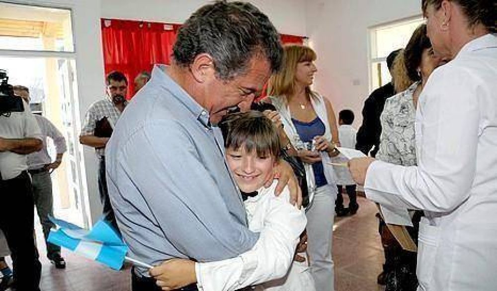 "Las realizaciones fundamentan los sue�os de miles de entrerrianos"