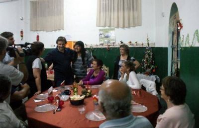 El intendente cen� con vecinos de distintos barrios