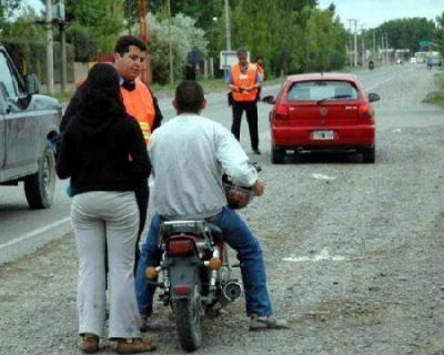 Realizan gran operativo de control de tr�nsito
