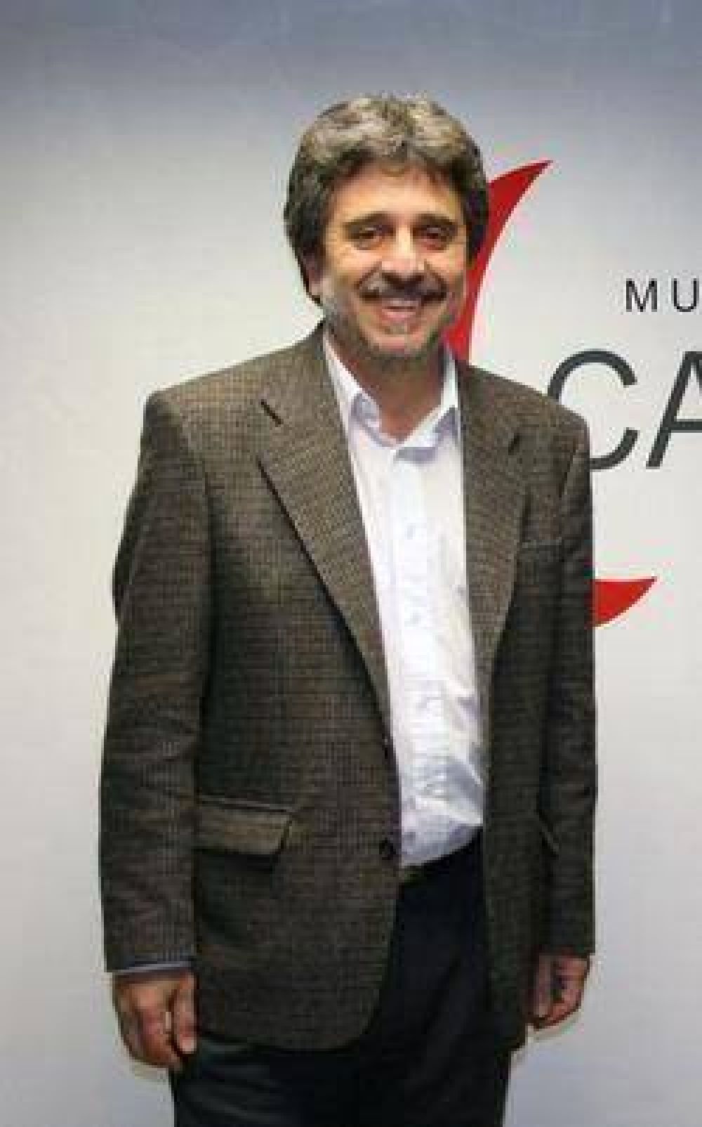 Arq. Claudio Rodr�guez: �Devolveremos la imagen del Palacio Municipal a sus condiciones originales�