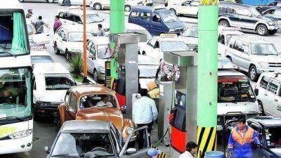 Bolivia: Evo elimina subsidios y se dispara el precio de la nafta