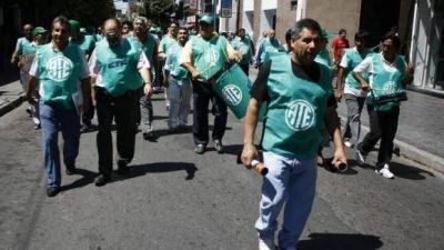 Los estatales suspender�an las medidas de fuerza 