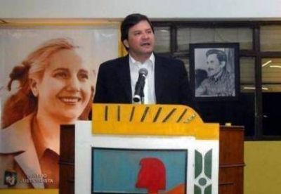 Ricardo Spinozzi calific� al socialismo como una "experiencia fallida"