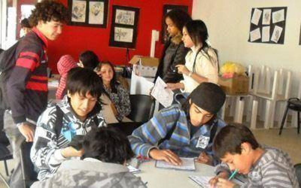 Los Centros Nuestro Lugar de Oxy motorizaron intensa actividad juvenil