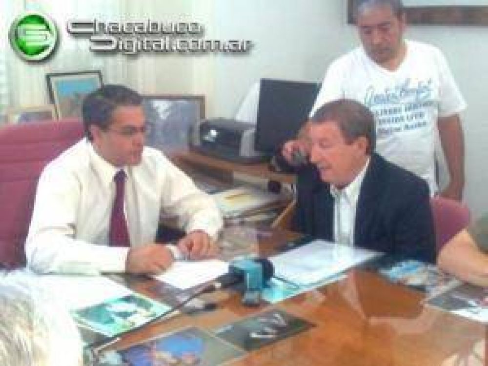  Presentaron el programa Profe
