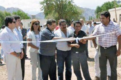 El Gobernador desarroll� numerosas actividades institucionales en el oeste provincial