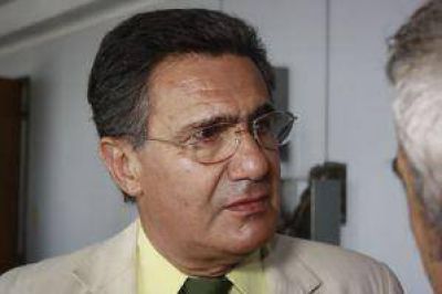 Para Balverdi: �No se puede vivir por siempre en el conflicto�