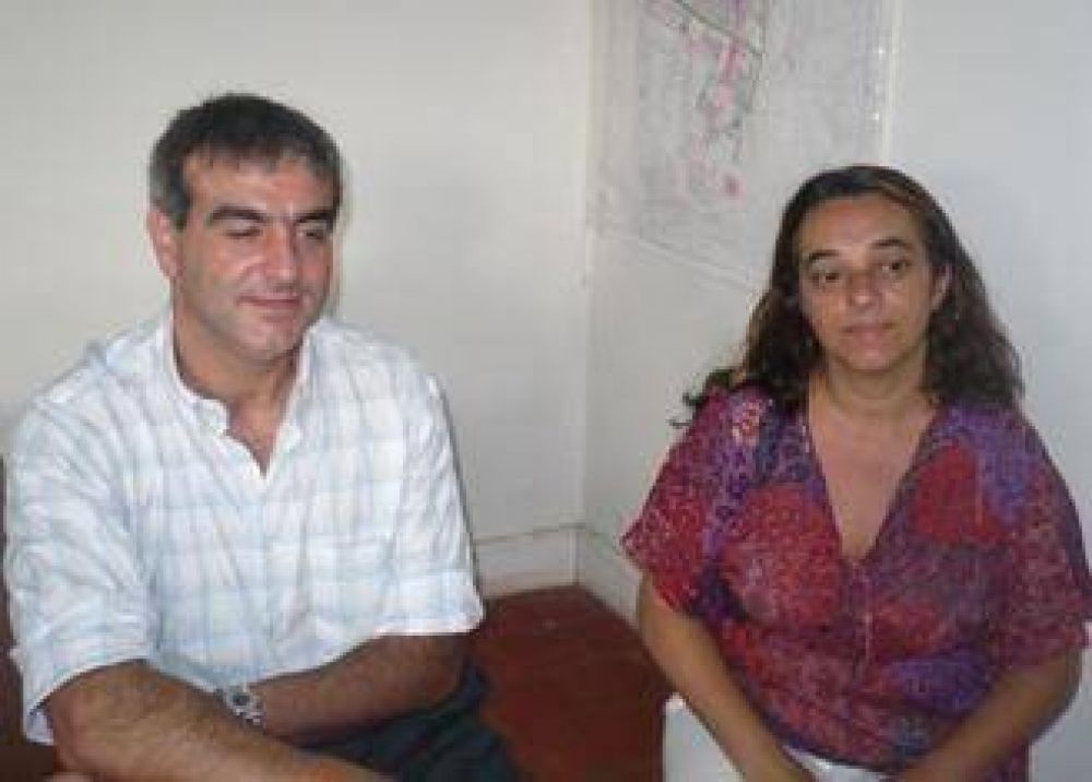 Barrera y Dura�ona presentan proyecto.