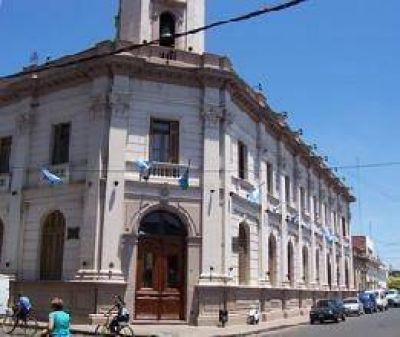 Jueves 30 asueto municipal