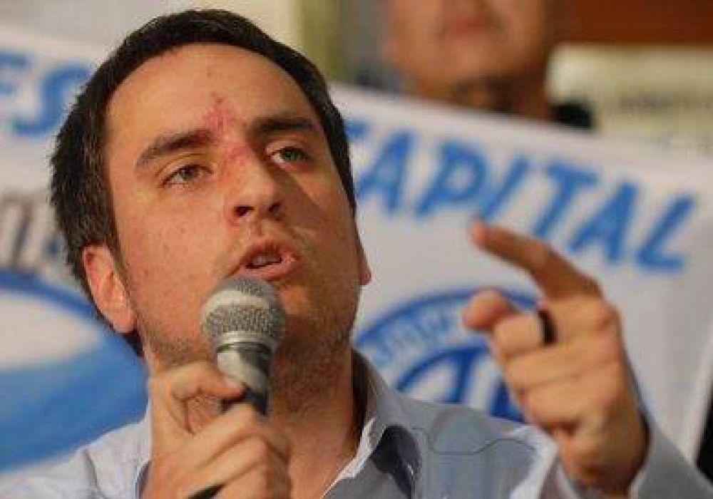 Legisladores opositores criticaron al macrismo por el presupuesto 2011