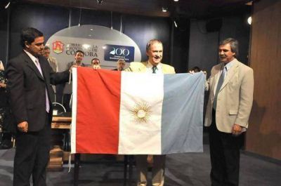 Hist�rico: Hoy izar�n por primera vez la Bandera de C�rdoba 