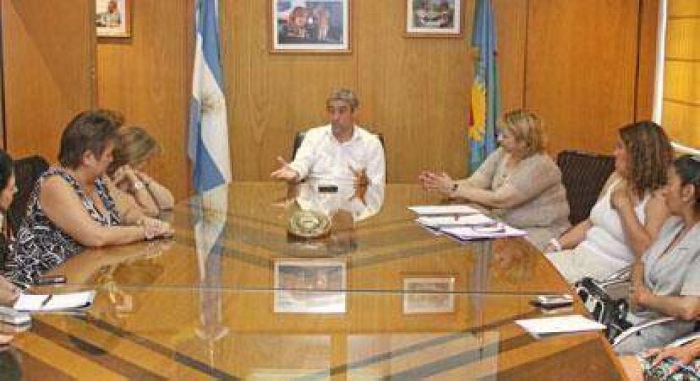 El Intendente Ferraresi encabez� la �ltima reuni�n del a�o de la Comisi�n Cuatripartita